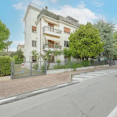 アパート Tatiana Flat - 10 Minutes To - Mestre Train Station - Free Parking *